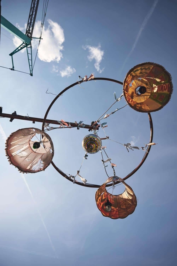 Bahnwärter Thiel in München – Street-Art, alte Bahnwaggons und kreative Atmosphäre.