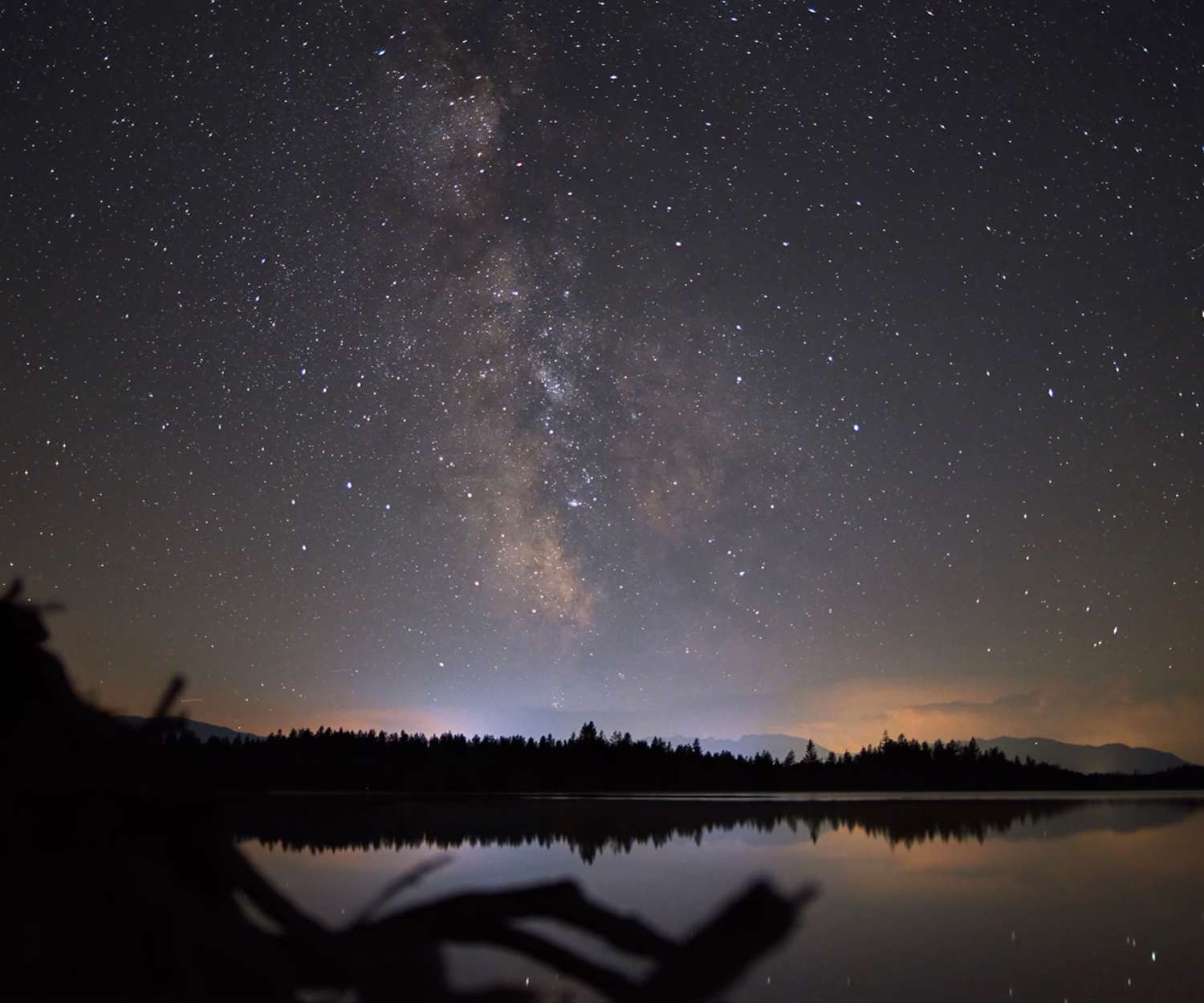 Dynamische Szenen aus unserem Showreel mit eindrucksvollen Bildern und emotionaler Tiefe.